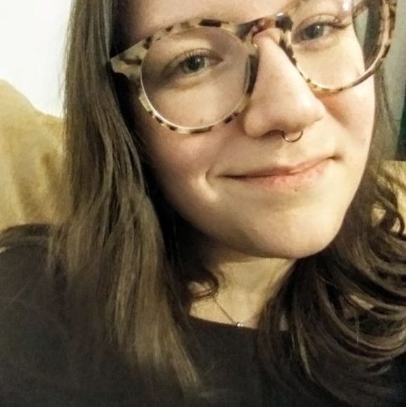 Meet your Posher, Jade - Picture 1 of 1